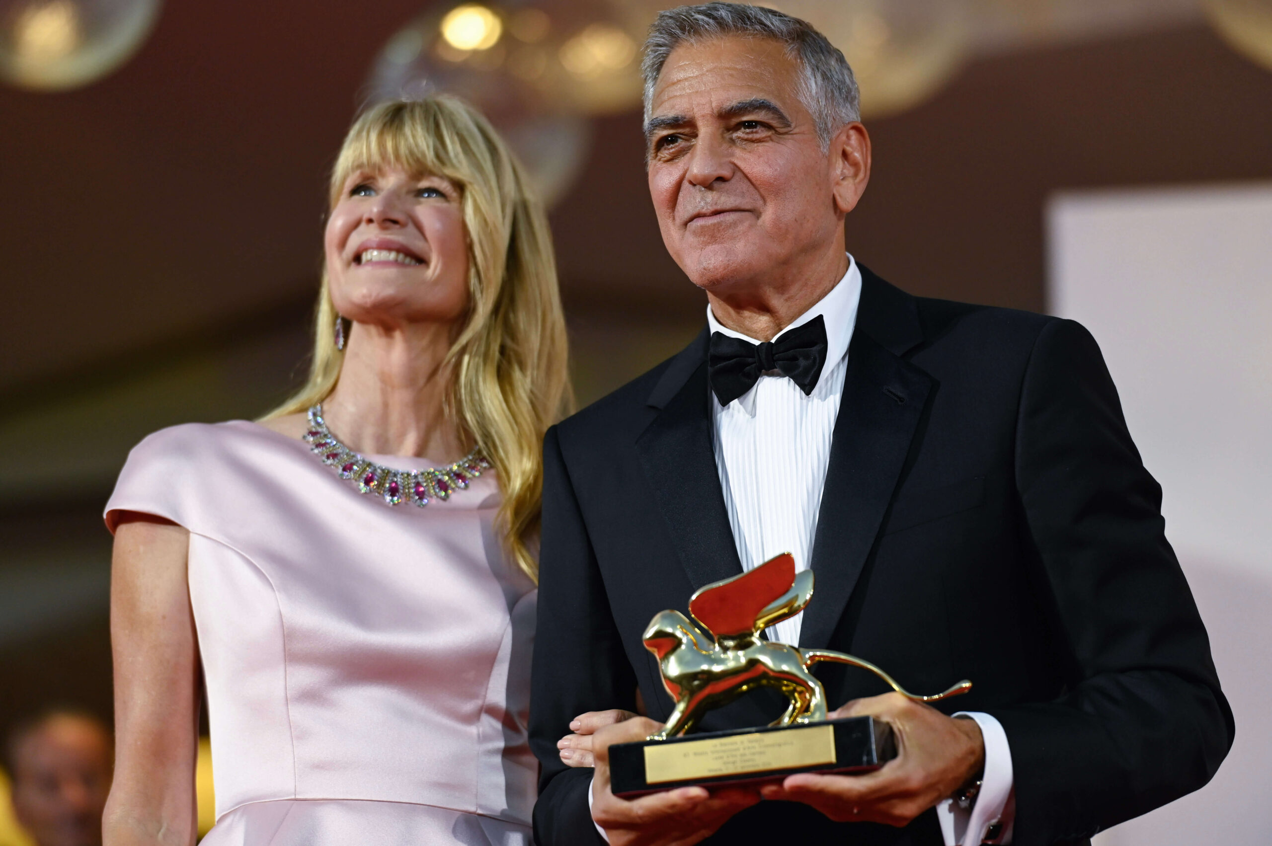 George Clooney and Laura Dern