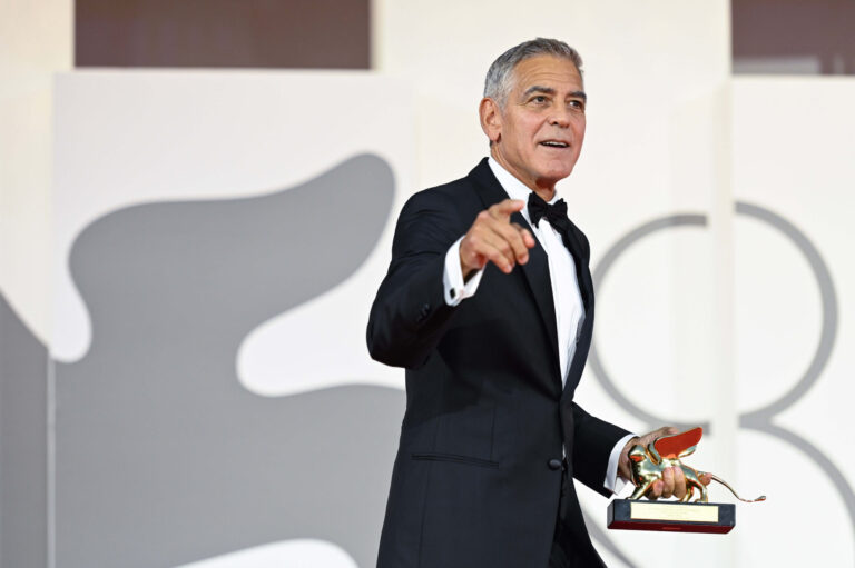Mostra Cinema di Venezia Leone d'Oro George Clooney